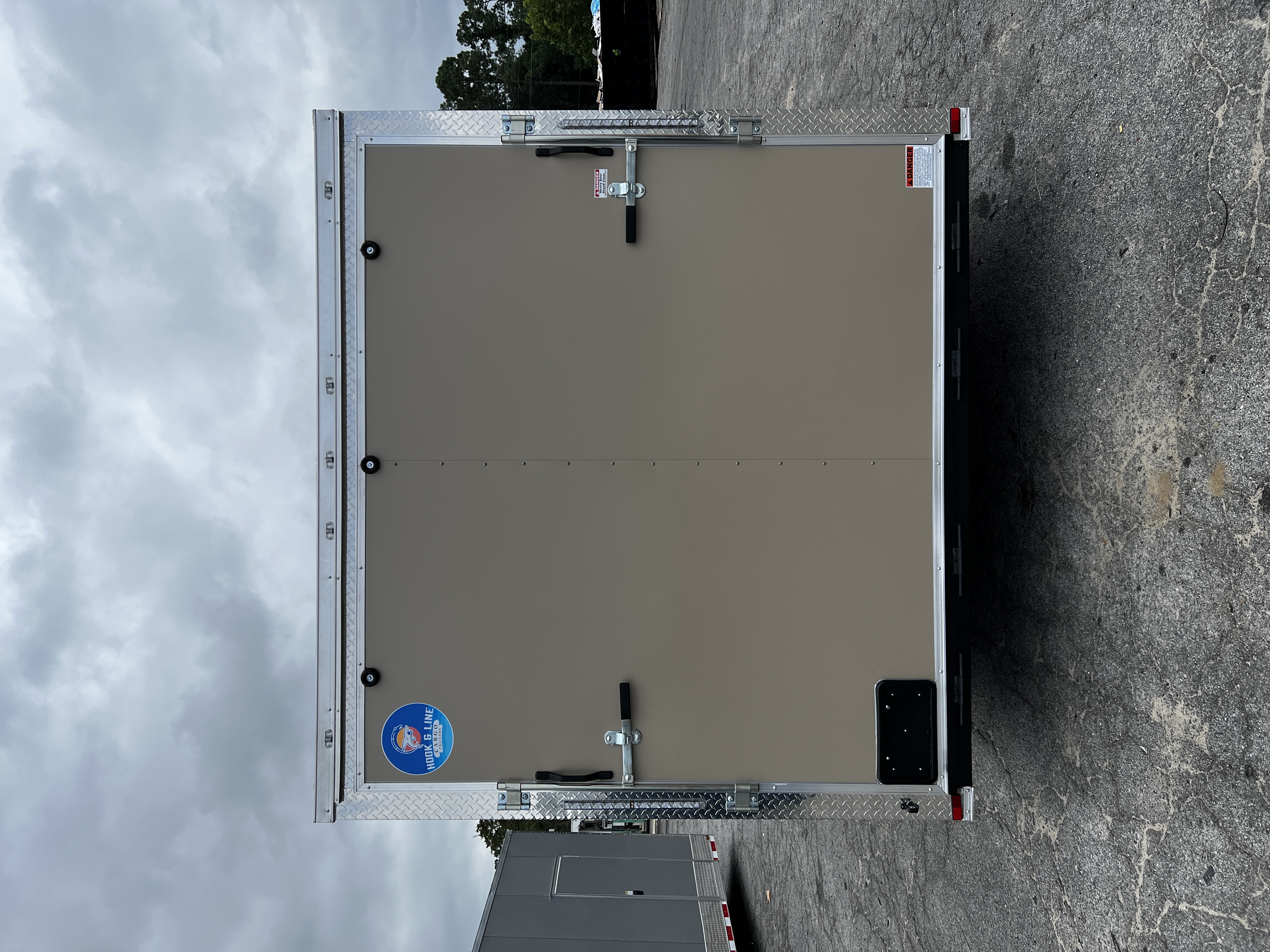 8.5x26 TA · Pewter/Chrome 5